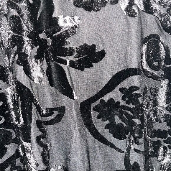 VT (Visual Therapy) Luxe Burnout Scarf Open Front Jacket Size Medium - Picture 4 of 6